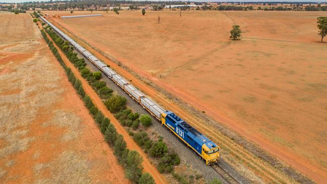 The Parkes to Narromine section of the Inland Rail has already been completed.