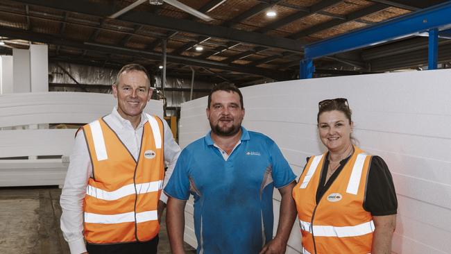 AMGC’s Jens Goennemann, Arctic’s Gary Burns and AMGC NT director Charmaine Phillips.