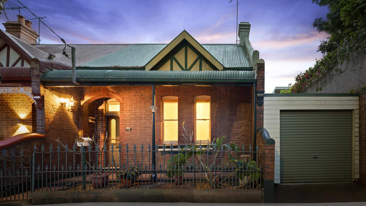 72 Brandling St, Alexandria sold for $2.73m, $230k over the reserve.