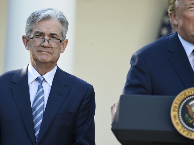 US President Donald Trump announces his nominee for Chairman of the Federal Reserve, Jerome Powell (L), in the Rose Garden of the White House in Washington, DC, November 2, 2017. / AFP PHOTO / SAUL LOEB