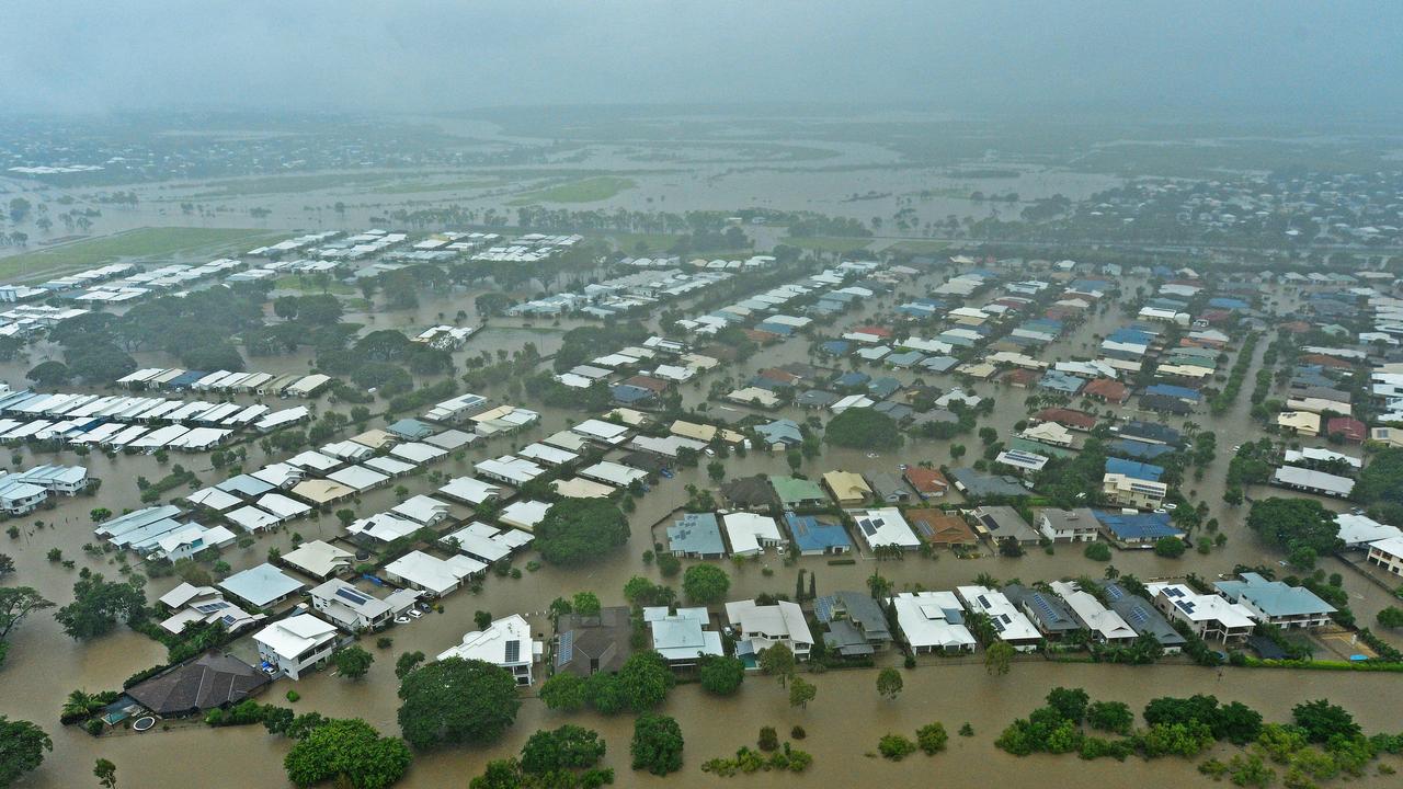 Townsville floods. Aerial damage of Idalia from a helicopter. Picture: Zak Simmonds