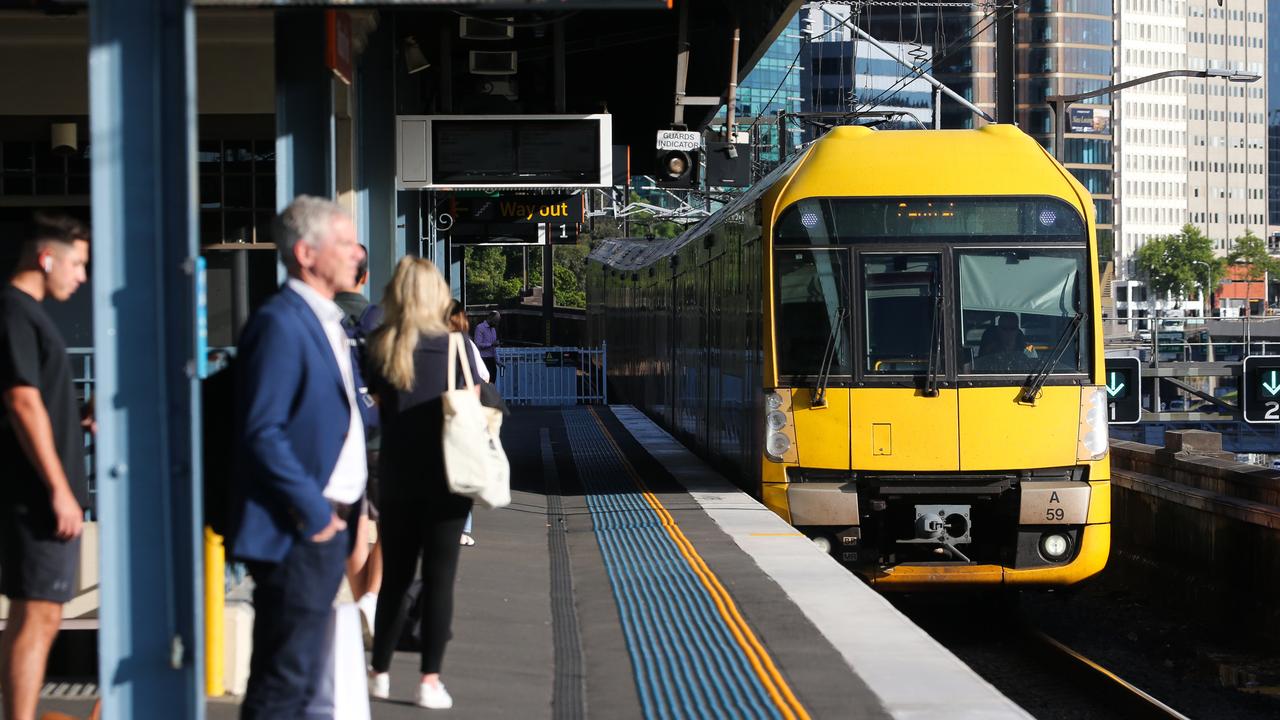 Train travel fell to 45 per cent during 2022 as a result of lockdowns. Picture: NCA NewsWire / Gaye Gerard