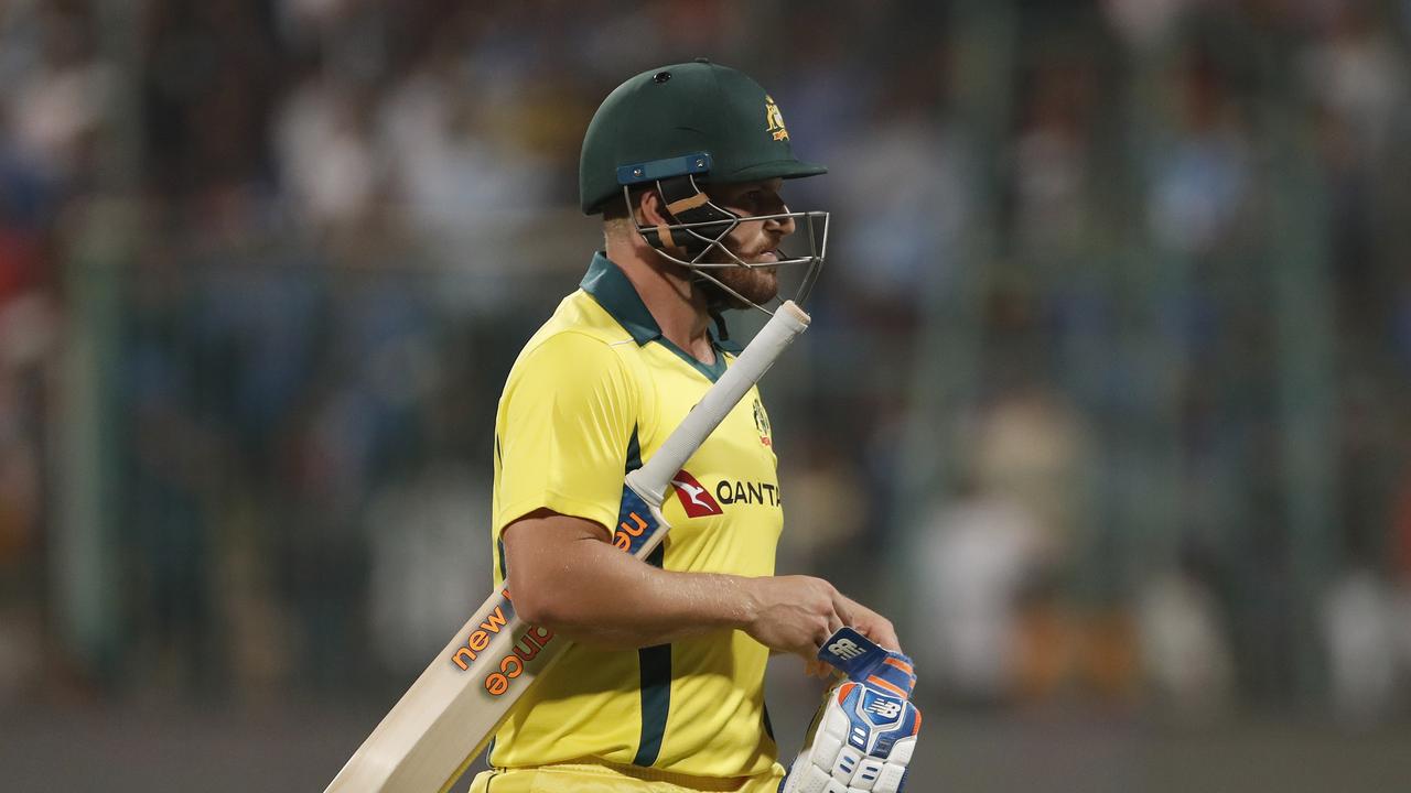 Ian Chappell believes national selectors have a “hell of a headache” given their limited-overs captain Aaron Finch is sinking deeper into a batting slump. 