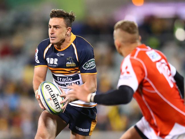 CANBERRA, AUSTRALIA - JUNE 03: Tom Banks of the Brumbies in action during the round 16 Super Rugby match between the Brumbies and the Sunwolves at GIO Stadium Stadium on June 3, 2018 in Canberra, Australia.  (Photo by Mark Nolan/Getty Images)