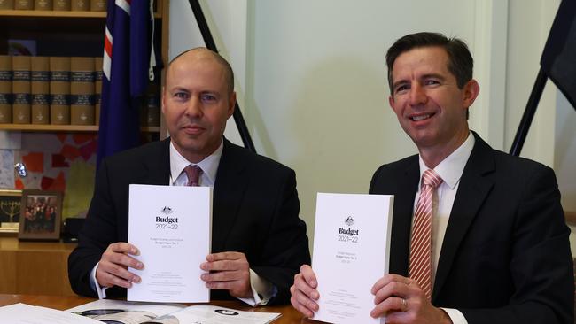 Treasurer Josh Frydenberg and Finance Minister Simon Birmingham with the 2021 budget papers (Photo by Dominic Lorrimer - Pool/Getty Images)