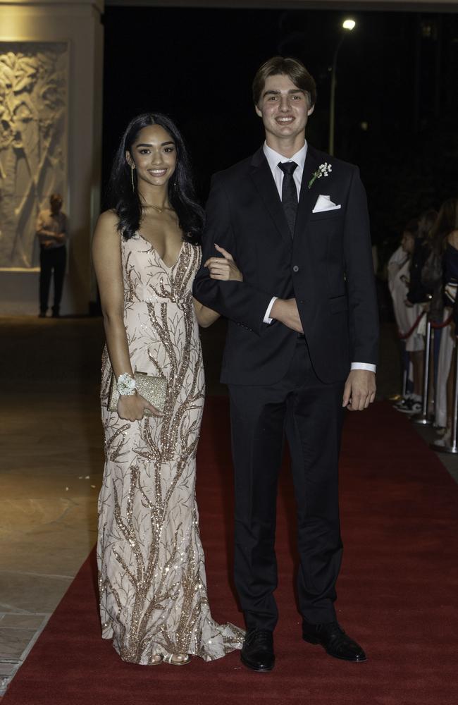 Athena Agnew and Nick Cogo at the 2024 Somerset College formal red carpet. Picture: Paul A. Broben