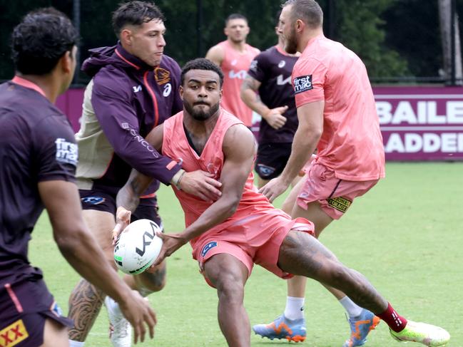 Ezra Mam has his eyes on the Broncos’ halfback spot. Picture: Steve Pohlner