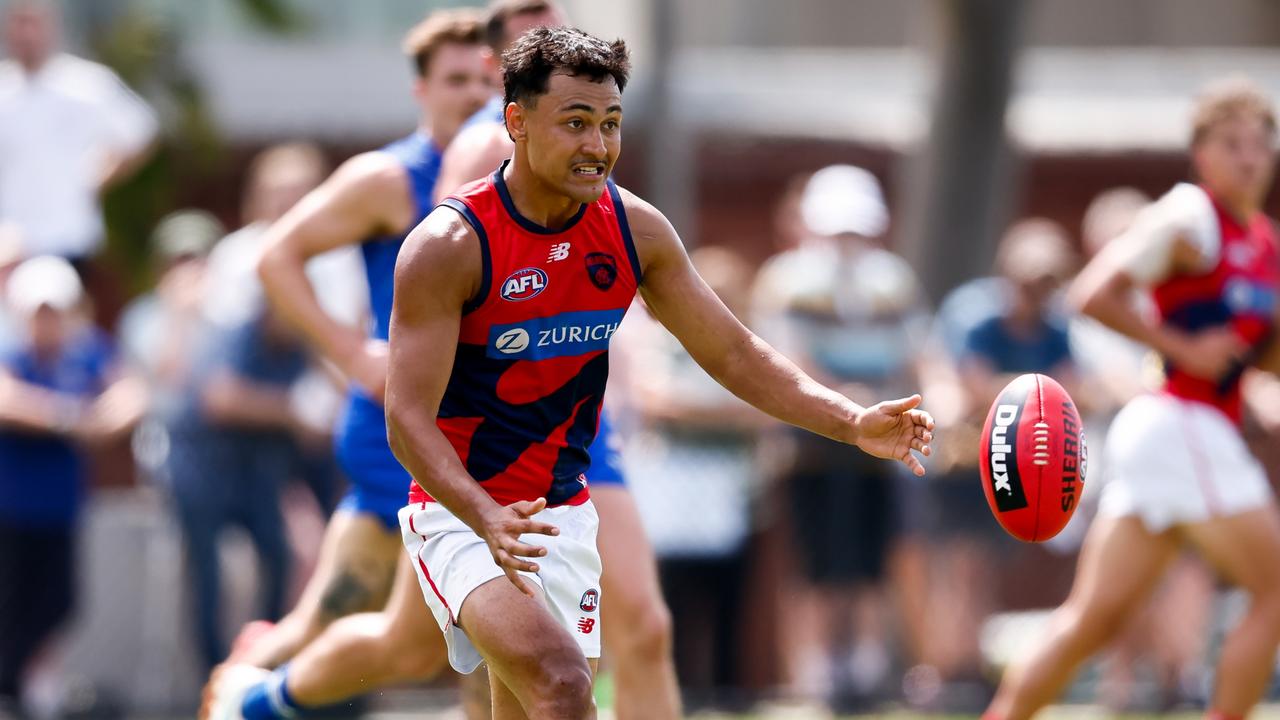 Young Dee’s likely ACL blow overshadows draftee dominance