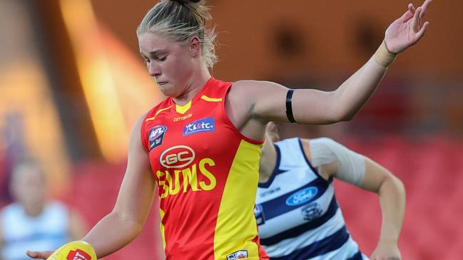 Charlie Rowbottom had her colours lowered in her midfield battle. Picture: AFL Photos via Getty Images