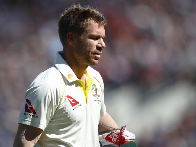 LONDON, ENGLAND - SEPTEMBER 13:  David Warner of Australia walks off after being caught behind after a review by England off the bowling of Jofra Archer of England during day two of the 5th Specsavers Ashes Test match between England and Australia at The Kia Oval on September 13, 2019 in London, England. (Photo by Julian Finney/Getty Images)