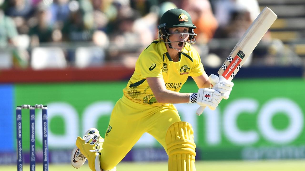 Beth Mooney of Australia. Photo by Ashley Vlotman/Gallo Images/Getty Images