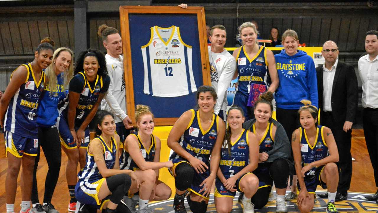 Power games record breakers Troy Robinson and Amanda Beatson. Below are Briana Bailey, Ashleigh Kelman-Poto, Erin Geer and Kiah Guinea. Picture: Nick Kossatch GLA040819QBL