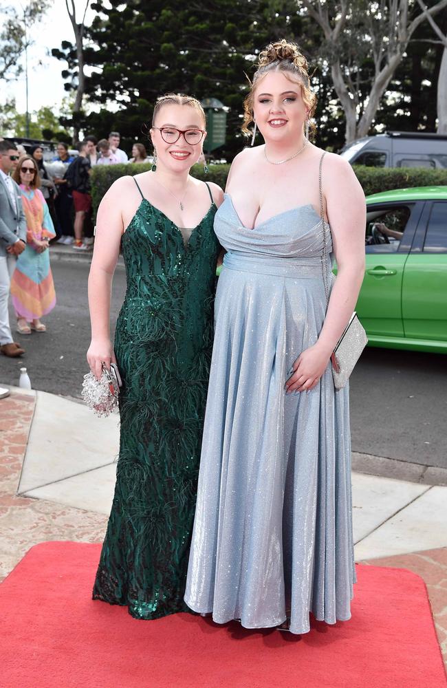 Centenary Heights State High School year 12 formal for 2023 |Gallery ...