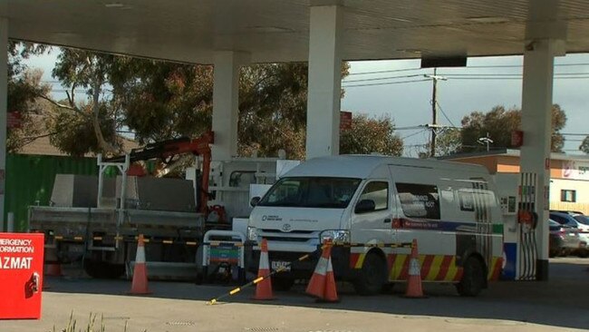 The scene of the fight at he 7-Eleven store in Wyndham Vale around 11.45am. Picture: Nine News