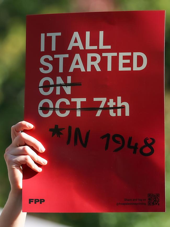 A contentious sign displayed at the University of Melbourne earlier this month, referencing the October 7 Hamas attack, and Israel’s independence in 1948. Picture: NCA NewsWire / Ian Currie