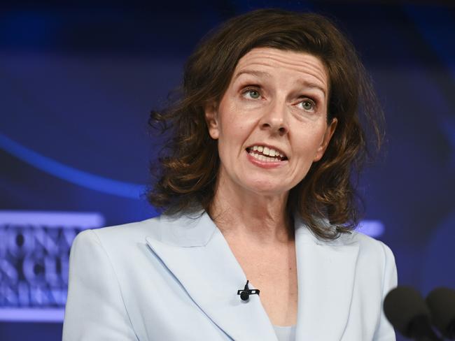 CANBERRA, Australia - NewsWire Photos - October 23, 2024: Allegra Spender MP, Independent Member for Wentworth addresses the National Press Club of Australia in Canberra. Picture: NewsWire / Martin Ollman