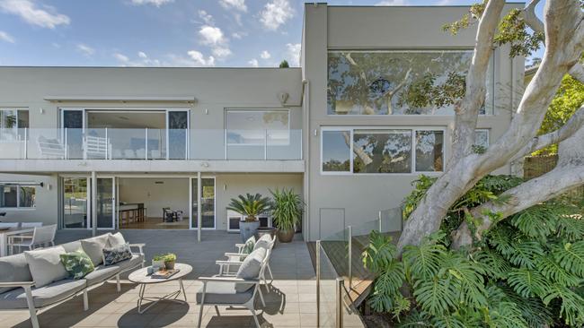 9 Euthella Avenue has just sold for $6.85m