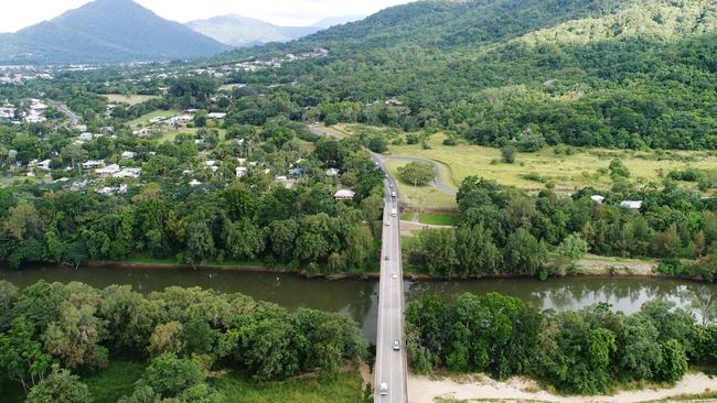 State and Federal Governments have selected a preferred upgrade option for the Cairns Western Arterial Road. PICTURE: BRENDAN RADKE