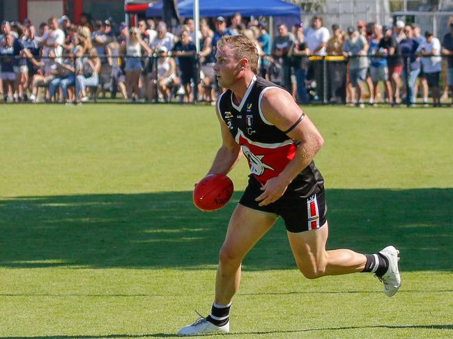 David Armitage in action for Bonbeach in the MPNFL. Picture: Aaron Cook