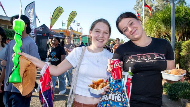 Piper Wiemers (left) and Morgan Chandler.Heritage Bank Toowoomba Royal Show.Friday April 19th, 2024 Picture: Bev Lacey