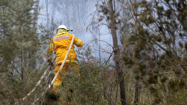 Bushfire at Grove in the Huon Valley in 2016. Picture: SAM ROSEWARNE