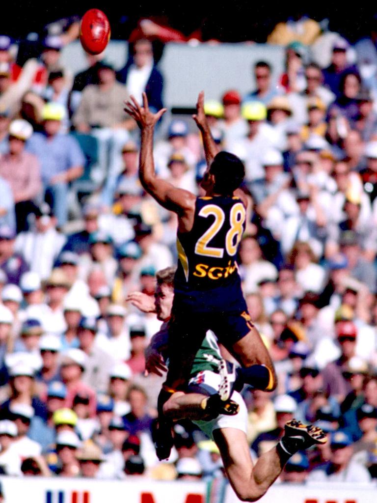 Mark Duffield: Fremantle Dockers, West Coast Eagles rarely meet at