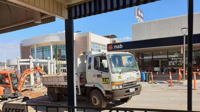 Goondoon Street retailer, Patrick Jewellers Gladstone, lashed out at Gladstone Regional Council on Tuesday after it was revealed construction along the footpath would be extended for another three months.Â