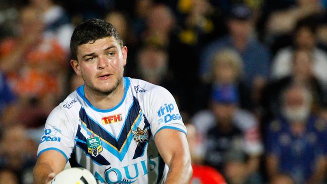 Taylor tried everything he could to keep the Titans in the match.