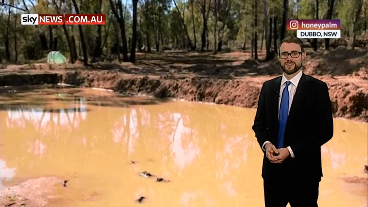 Weather explained: Why has Australia's weather pattern suddenly shifted from bone dry to wet?