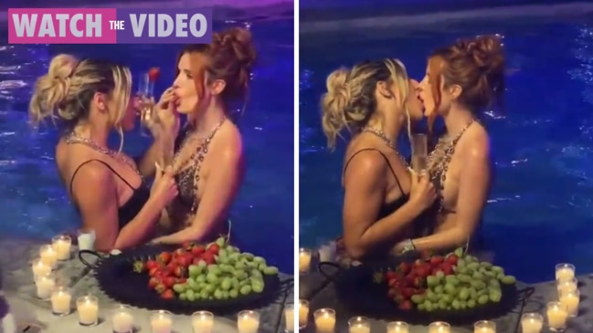 Bella thorne kiss photo