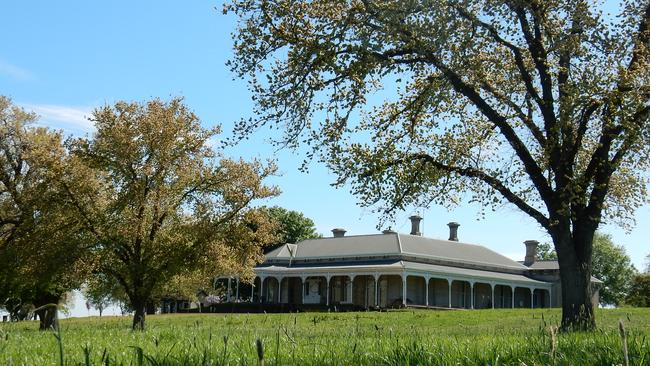 Mt Fyans at Dundonnell sold for $37million to the Shippen family. 