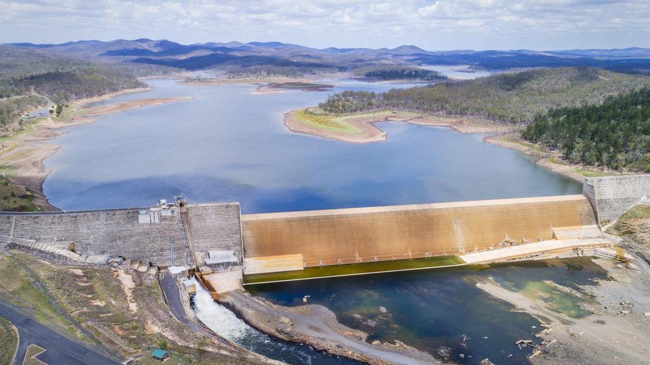 Bundaberg farmers call for Paradise Dam wall fix two years after water ...