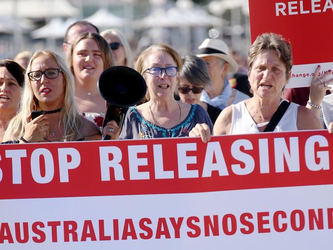 Protesters rally at Bondi to stop Michael Guider’s parole release. Picture: Sam Ruttyn