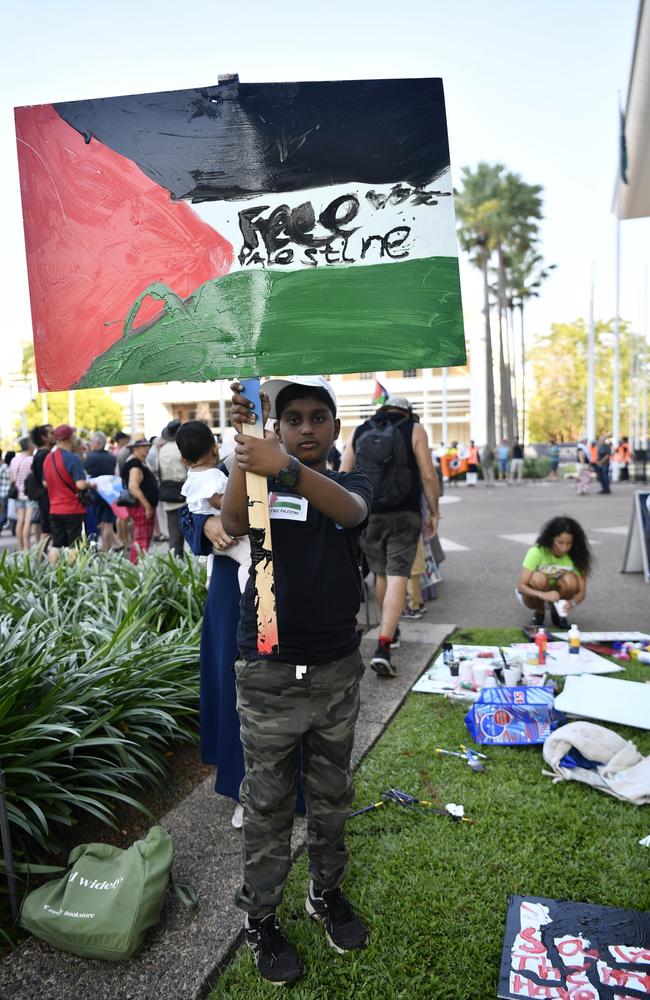 Abdul Raqib attended a pro-Palestine protest outside of the NT Parliament house on Friday October 27 calling for a ceasefire 20-days into the Gaza conflict.