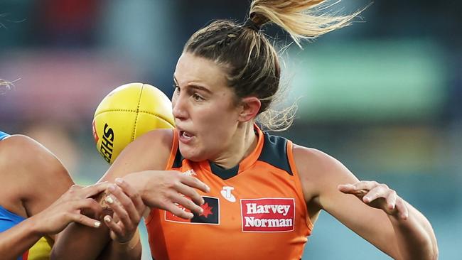 CANBERRA, AUSTRALIA - SEPTEMBER 15:  Annabel Kievit of the Suns competes for the ball against Kaitlyn Srhoj of the Giants during the round three AFLW match between Greater Western Sydney Giants and Gold Coast Suns at Manuka Oval, on September 15, 2024, in Canberra, Australia. (Photo by Matt King/AFL Photos/via Getty Images)