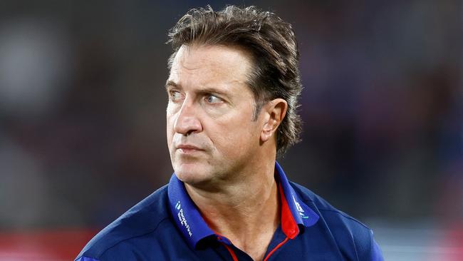 MELBOURNE, AUSTRALIA - APRIL 18: Luke Beveridge, Senior Coach of the Bulldogs looks on during the 2024 AFL Round 06 match between the St Kilda Saints and the Western Bulldogs at Marvel Stadium on April 18, 2024 in Melbourne, Australia. (Photo by Michael Willson/AFL Photos via Getty Images)