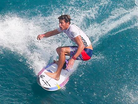 Jack Freestone of Australia (pictured) posting a perfect 10 point ride Round 3 at the Vans World Cup of Surfing at Sunset Beach on Oahu, Hawaii on Wednesday December 2, 2015. Photo: Laurent Masurel