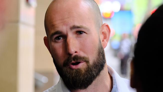 MELBOURNE AUSTRALIA - NewsWire Photos NOVEMBER 8, 2024: Prominent neo-Nazi Thomas Sewell talks to members of the media outside the Melbourne Magistrates Court.Picture: NewsWire / Luis Enrique Ascui