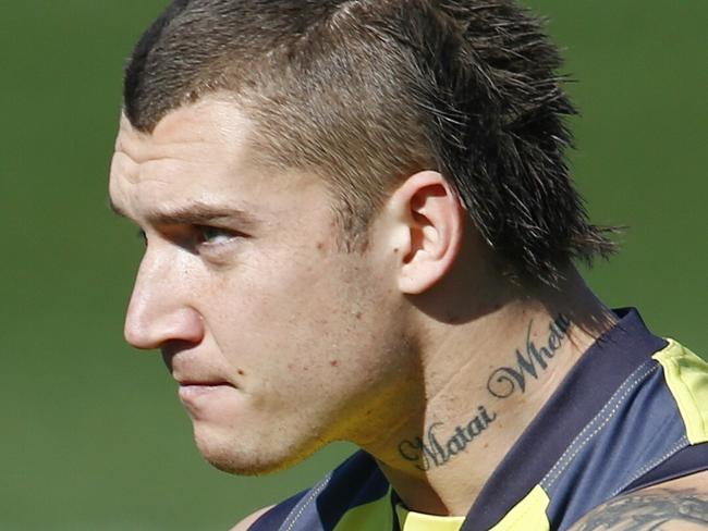 Richmond training at Punt Rd. Dustin Martin kicks at goal . Pic: Michael Klein. Tuesday September 1, 2015.