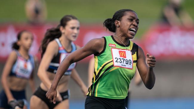 Divine Chukwudi from Liverpool leaves the bend ahead of her win Picture: Julian Andrews