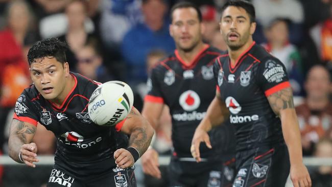 Issac Luke and Shaun Johnson struggled to spark the Warriors.
