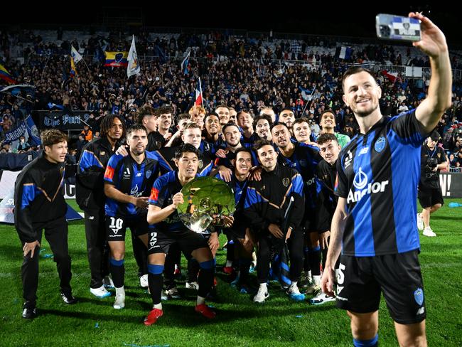 Auckland FC celebrate with the Premiers Plate. Picture: Getty Images