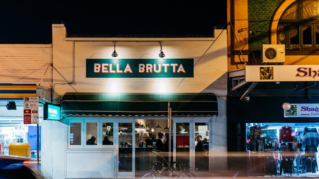 Bella Brutta, Newtown