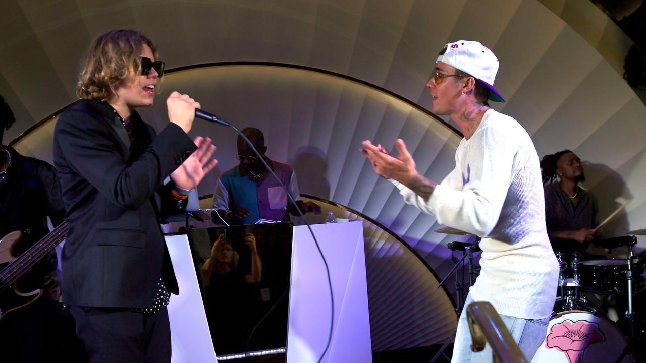 They just love singing together. Laroi and Bieber in Las Vegas. Picture: Getty