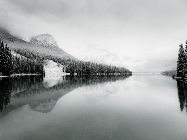 Image Name: Lake with snow Photographer Name: Wen-Lung Lee Year: 2018 Image Description: Emerald Lake in the snow Copyright: Wen-Lung Lee, Taiwan, Province of China (China), 3rd Place, National Awards. Picture: Sony World Photography Awards/ Wen-Lung Lee