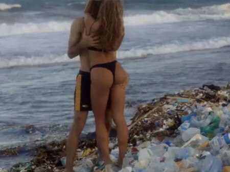Is this the answer to filthy tourist hotspots?