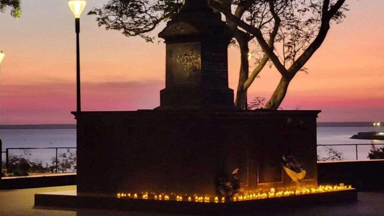 Hundreds attended a sunset candlelight vigil hosted by the Darwin sub-branch in memory of the three US marines killed in the Osprey crash on Tiwi Island, on Sunday August 27.