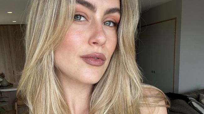 Steph Claire Smith shares a candid post confessing her top body insecurity. Picture: Instagram