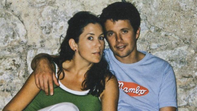 GRAB (copyright belongs to Princess Mary & Frederik) // Crown Prince Frederik of Denmark drapes his arm around Tasmanian advertising executive Mary Donaldson in a photo believed to be taken shortly after their first meeting in 2000 // https://www.pinterest.co.uk/pin/849773023420581204/