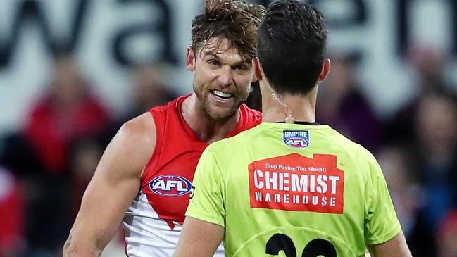 Dane Rampe gets into an arguement with an umpire last Friday night.